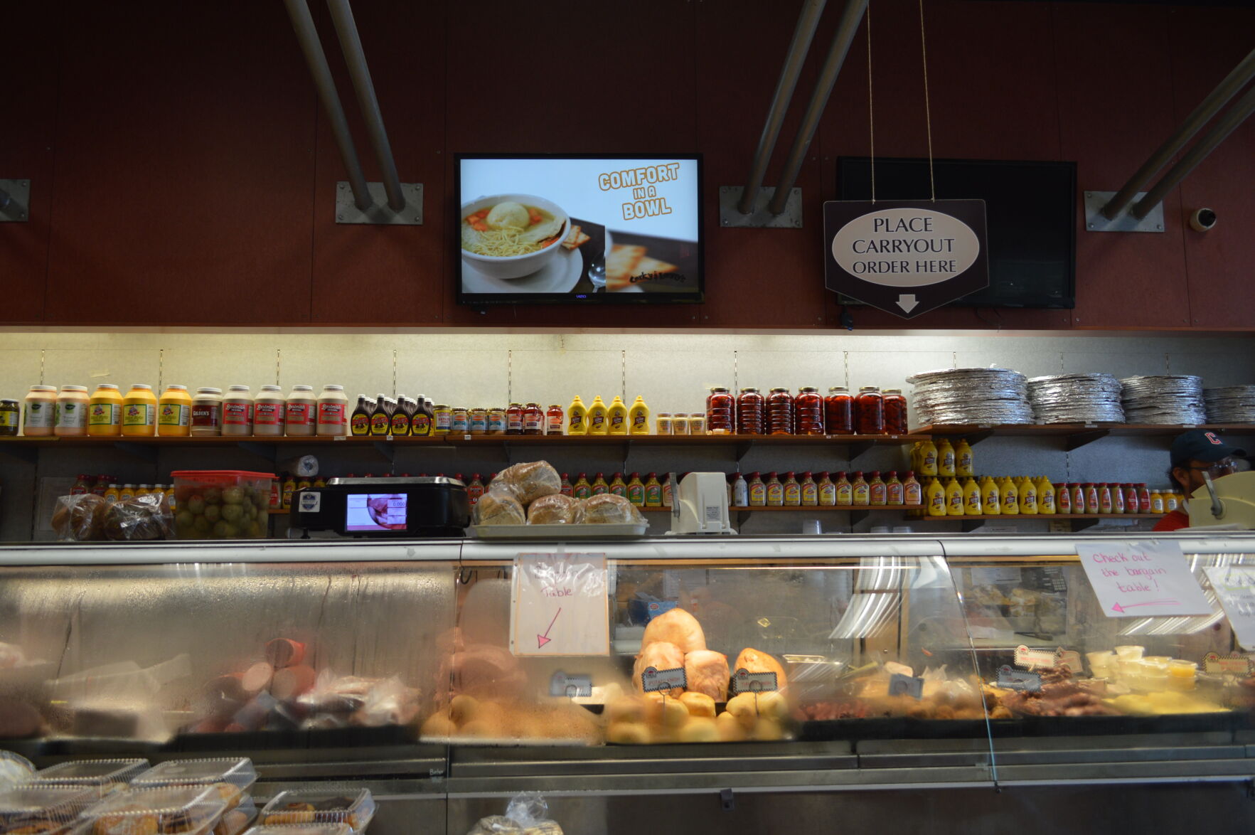 092322_Corkys4.JPG
